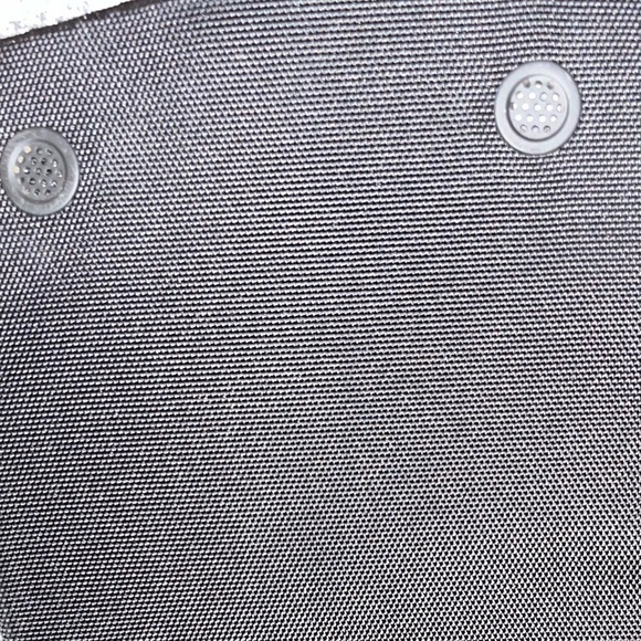 Athleta gym breathable grey duffel travel sport workout bag - Picture 9 of 10